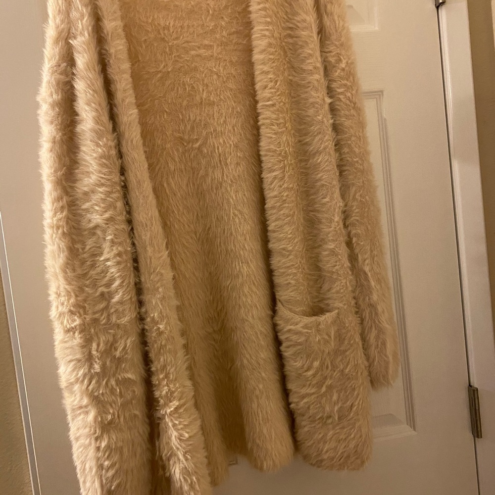 New - Picture 4 of 5